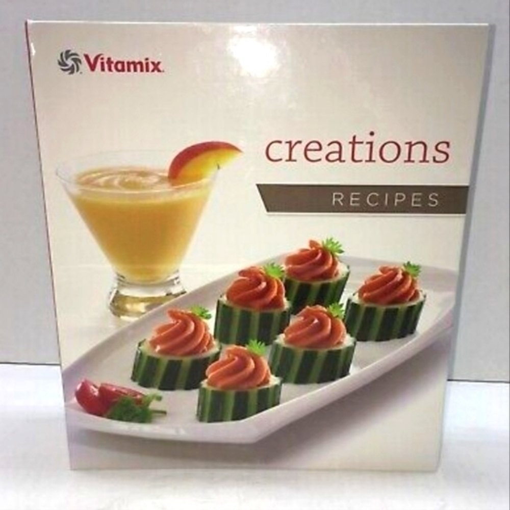 NWT Vitamix‎ Creations Recipes Binder/Book